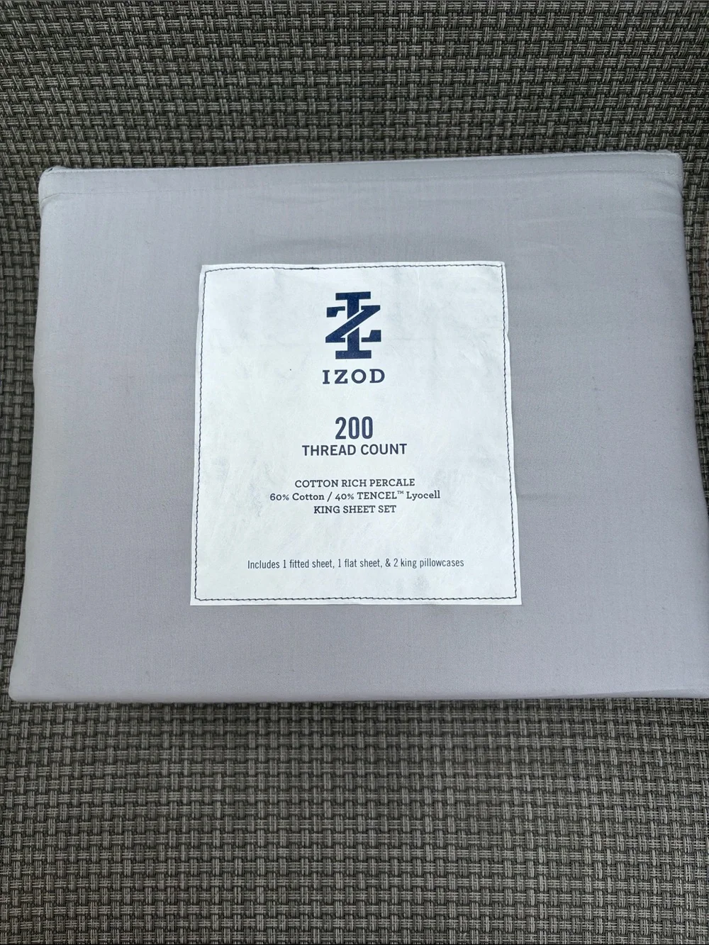 Gorgeous Super Soft Izod King Sheet Set in Classic Grey